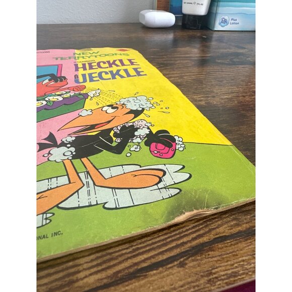 Gold Key Heckle And Jeckle Comic Book No. 28 Oct 1974 Terrytoons Vintage - Picture 3 of 7